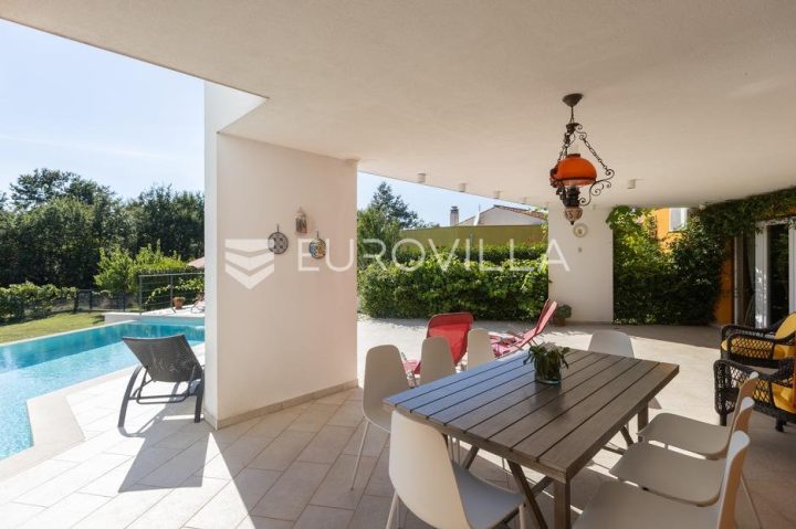 Maison À vendre - Istarska Svetvinčenat - foto 4/31