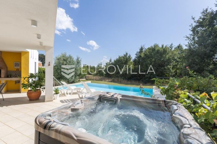 Maison À vendre - Istarska Svetvinčenat - foto 5/31