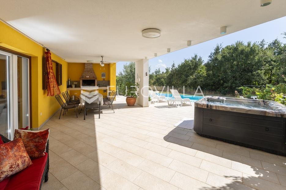 Maison À vendre - Istarska Svetvinčenat