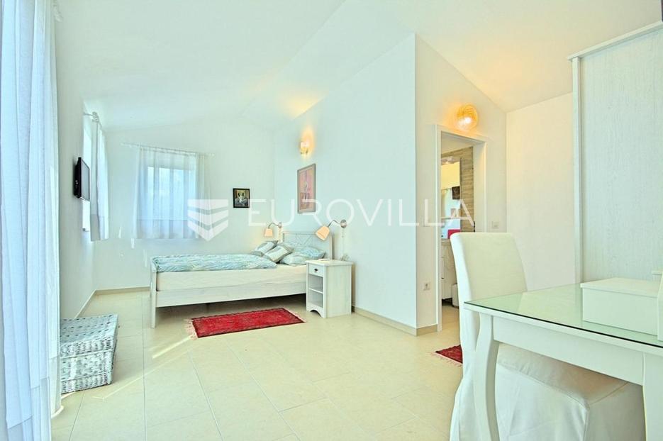 Haus Zu verkaufen -  Sveti Lovreč