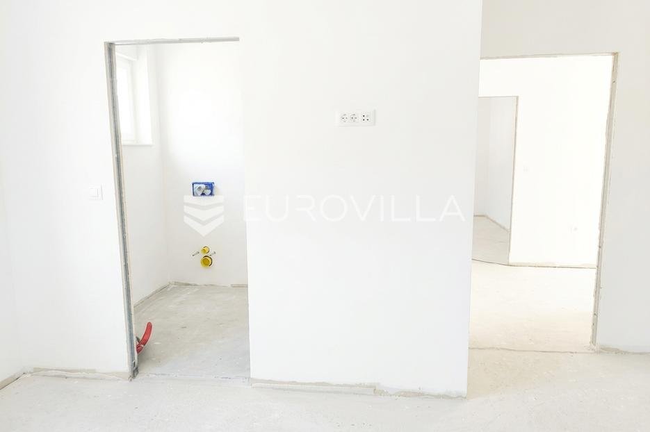 Apartma Naprodaj - Zadarska Privlaka