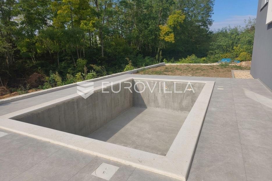 Apartma Naprodaj - Zadarska Privlaka