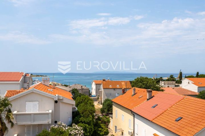 Casa in vendita 650 m² – Novalja