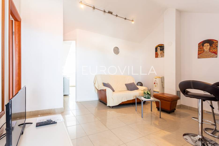 Maison À vendre -  Novalja