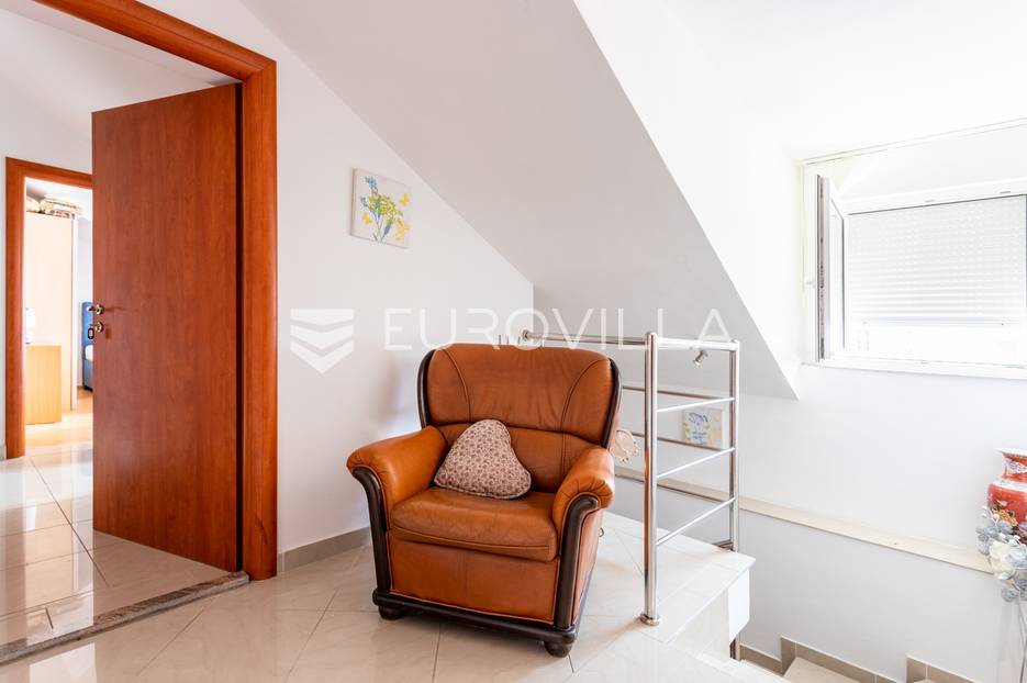 Maison À vendre -  Novalja