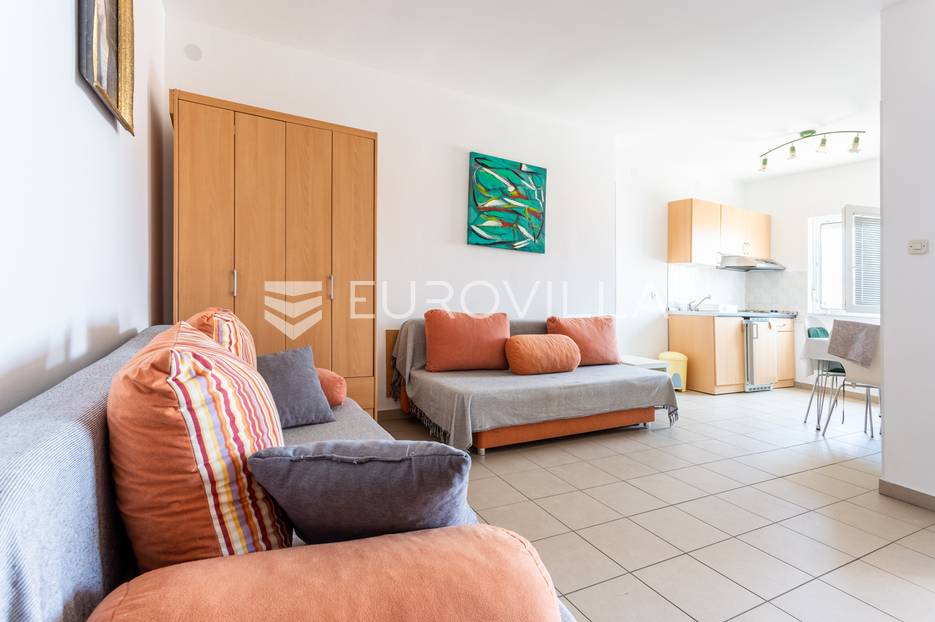 Maison À vendre -  Novalja