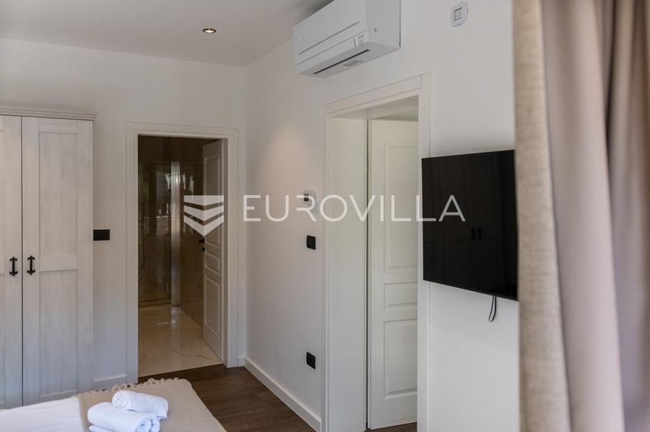 House For sale -  Buje