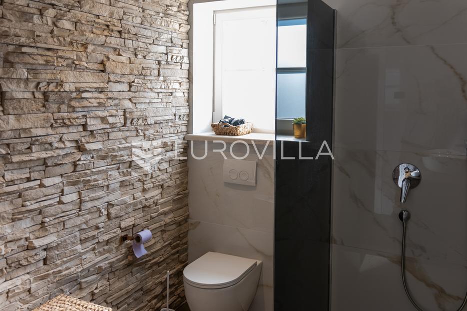 House For sale -  Buje