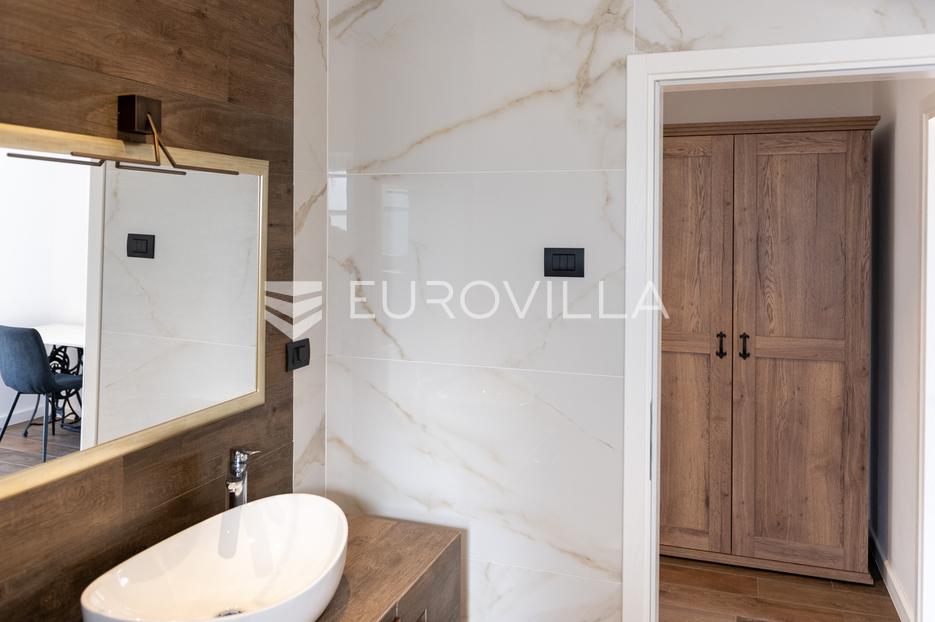 House For sale -  Buje