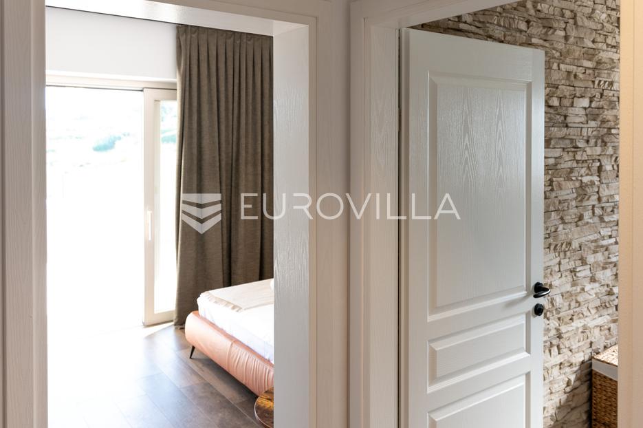 House For sale -  Buje