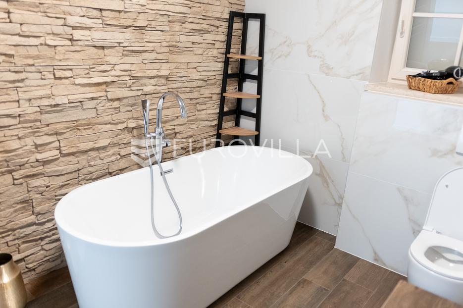 House For sale -  Buje