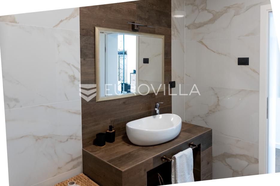 House For sale -  Buje