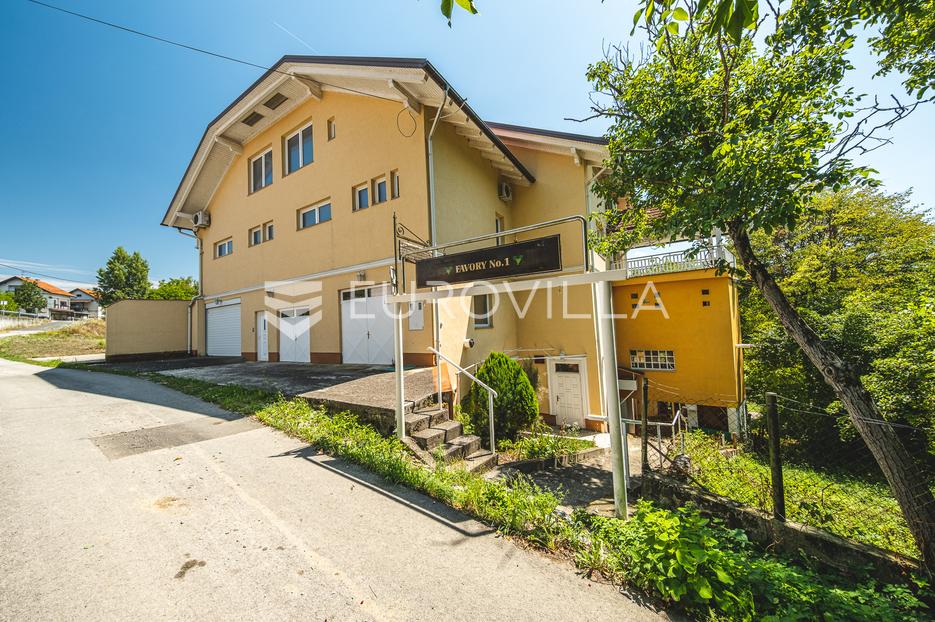 Maison À vendre -  Oroslavje