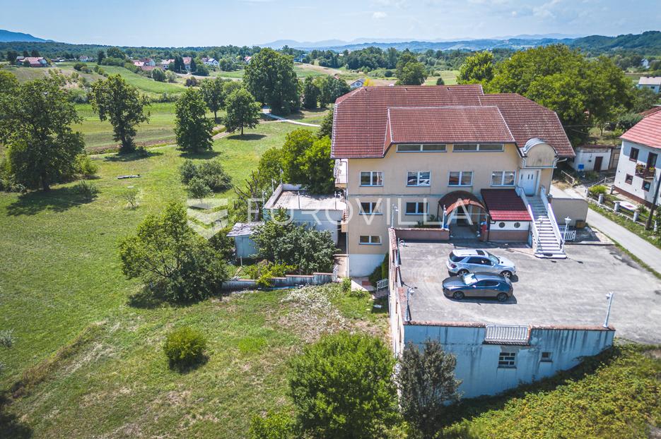 Maison À vendre -  Oroslavje