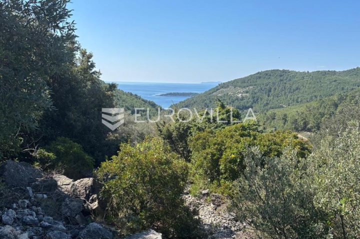 Działka na sprzedaż 2552 m² – Gršćica