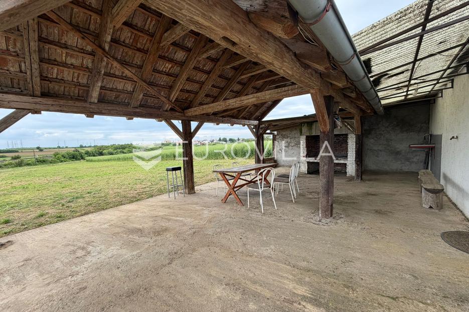Maison À vendre - Osječko-baranjska Đakovo
