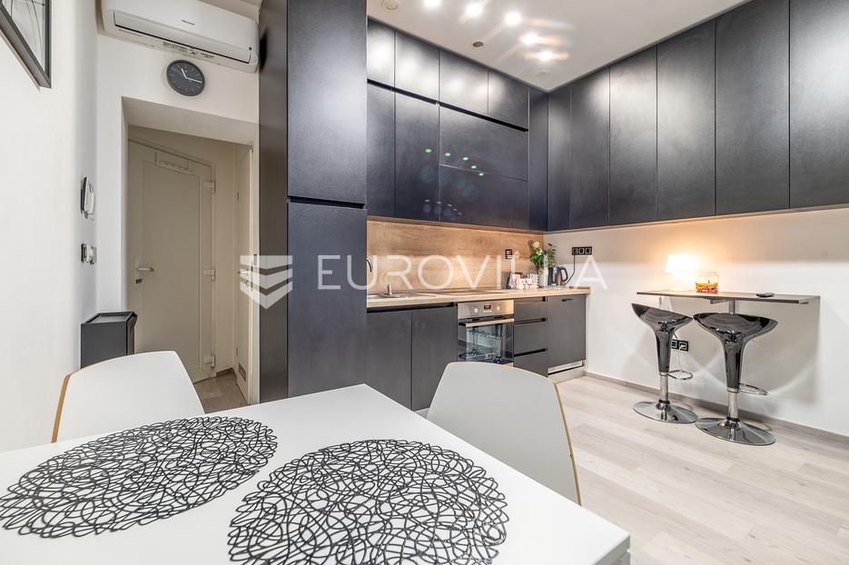 Apartmán Na predaj -  Donji Grad