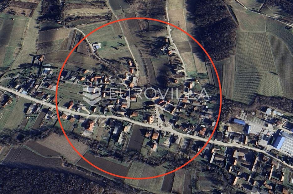 Działka Na sprzedaż Plešivica