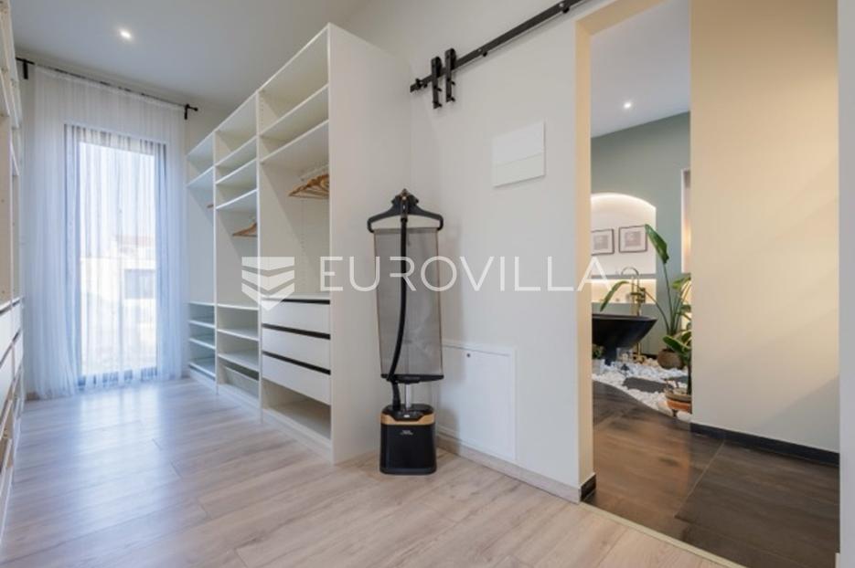 House For sale - Istarska Medulin