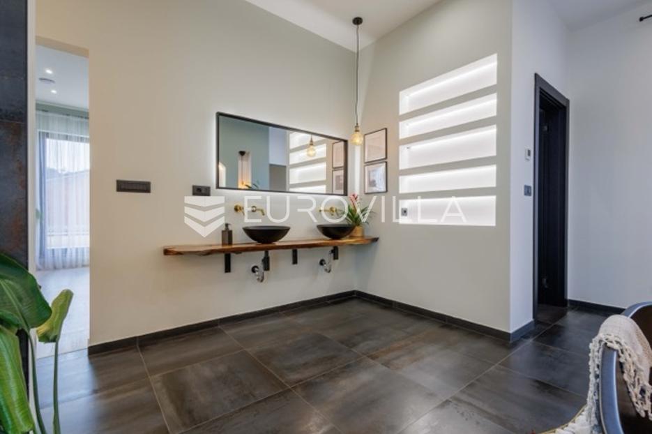 House For sale - Istarska Medulin