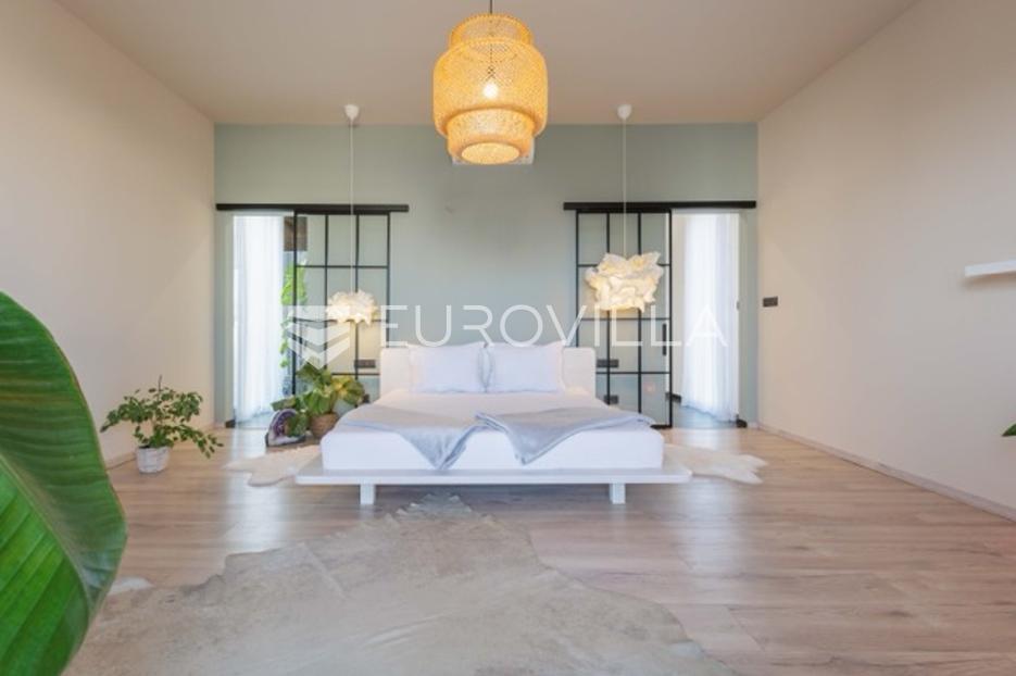 House For sale - Istarska Medulin