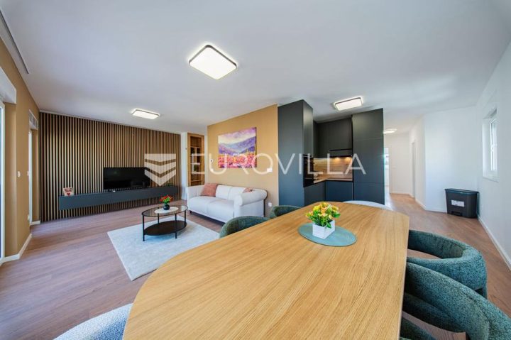 Appartamento in vendita 104 m² – Sveti Duh