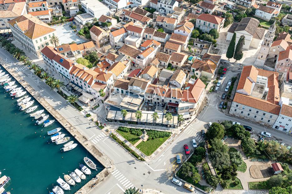 Poslovni prostor Na prodaju - Dubrovačko-neretvanska Vela Luka - foto 3/35