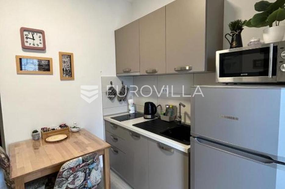 Apartment Zu verkaufen -  Pula