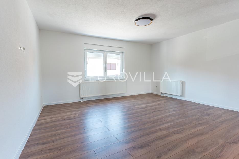Casa In vendita - Bjelovarsko-bilogorska Daruvar
