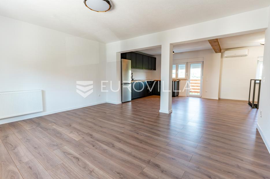 Casa In vendita - Bjelovarsko-bilogorska Daruvar