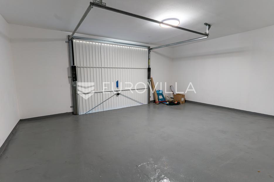 Casa In vendita - Bjelovarsko-bilogorska Daruvar