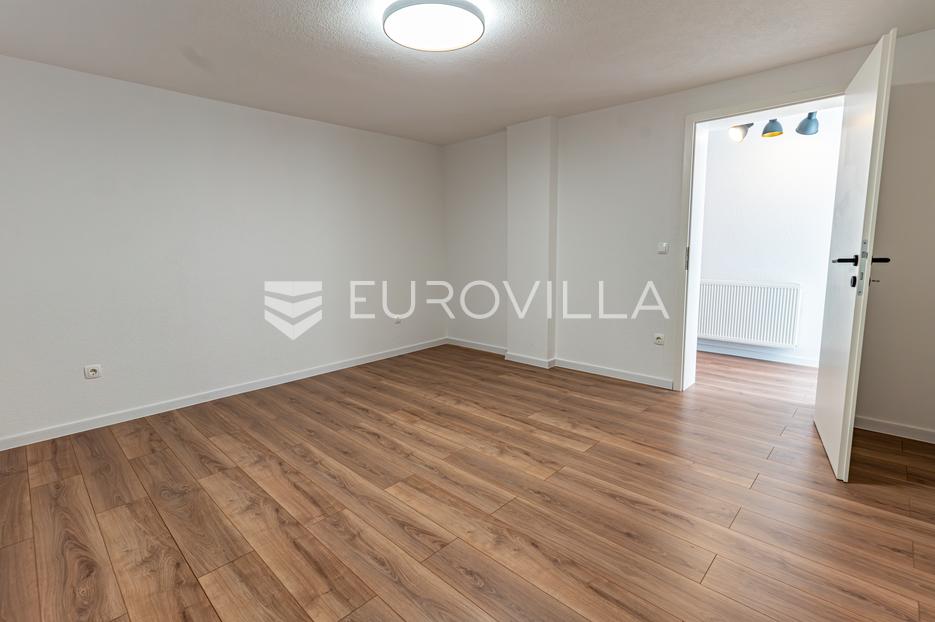 Casa In vendita - Bjelovarsko-bilogorska Daruvar