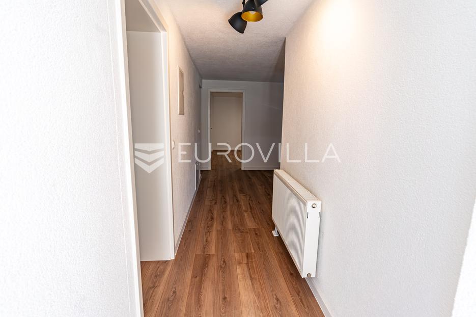 Casa In vendita - Bjelovarsko-bilogorska Daruvar