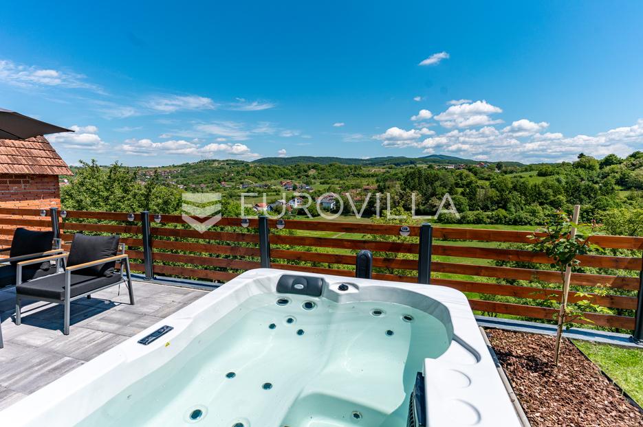 Casa In vendita - Bjelovarsko-bilogorska Daruvar
