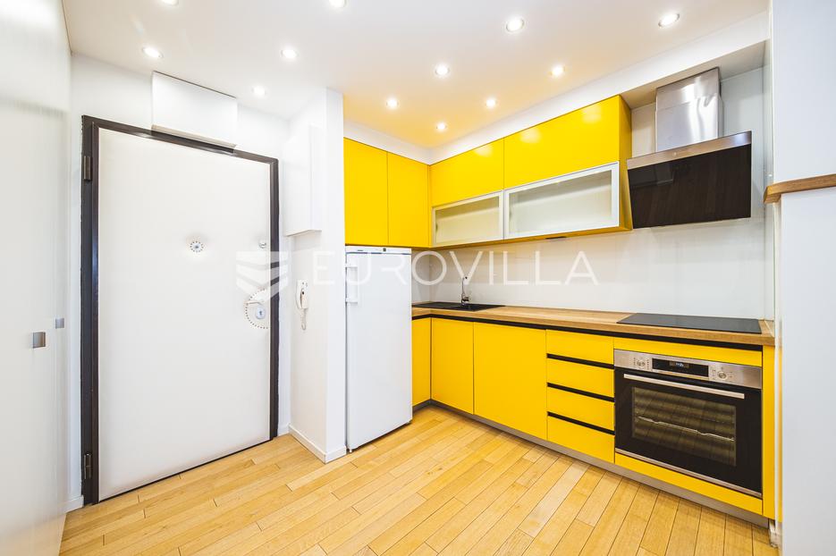 Apartmán Na predaj -  Trnje