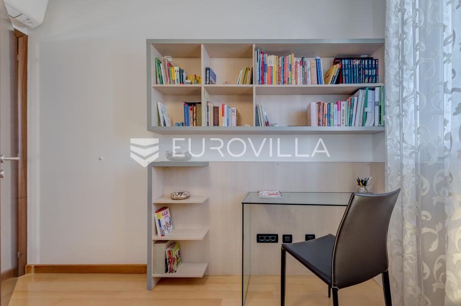 Apartmán Na predaj - Splitsko-dalmatinska Split