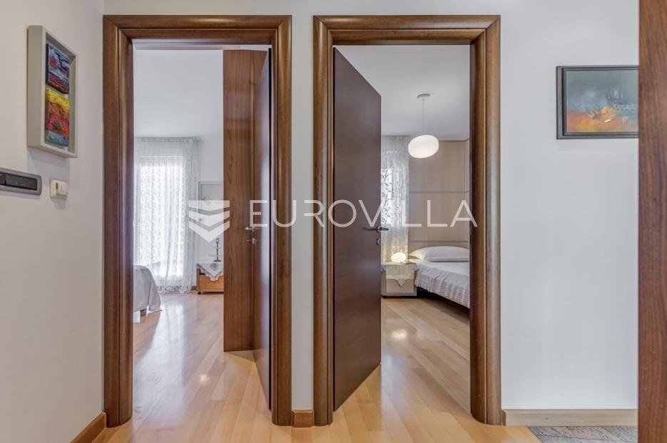 Flat For rent - Splitsko-dalmatinska Split