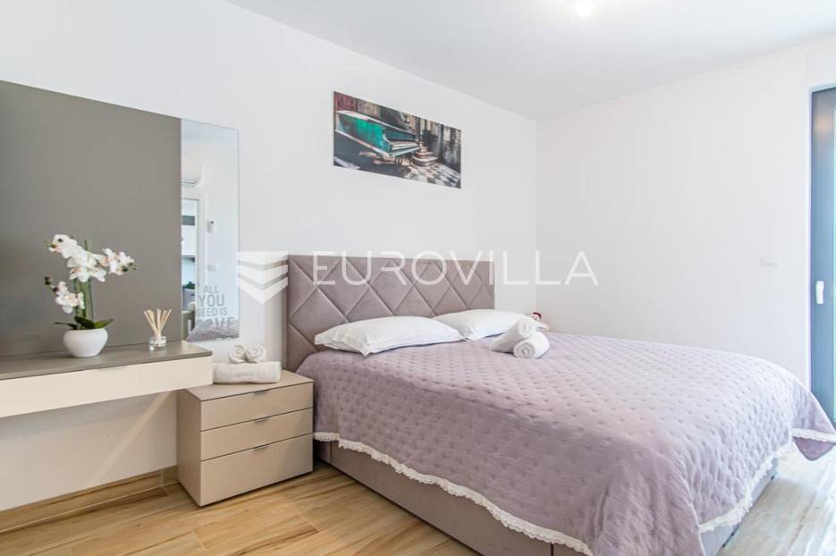 Appartamento In vendita - Splitsko-dalmatinska Split