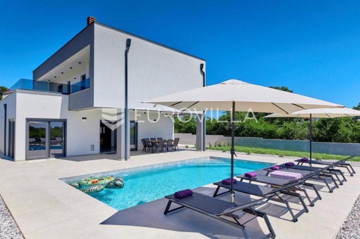 Haus zu verkaufen 162 m² – Loborika
