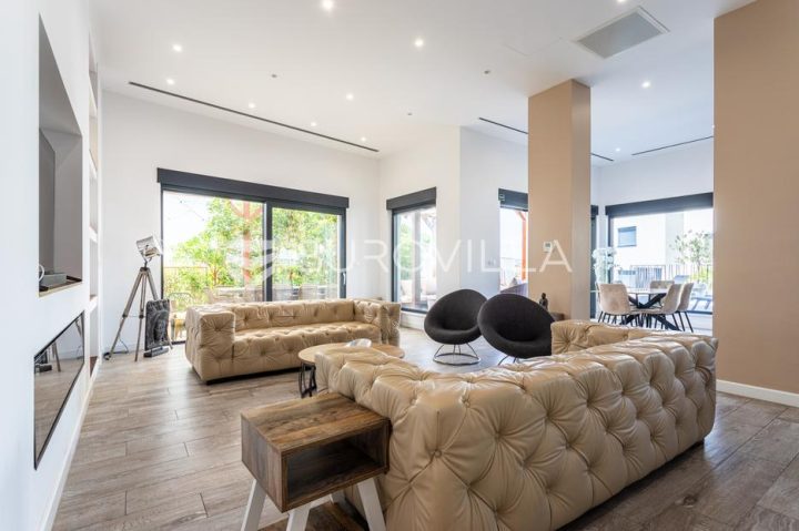 Haus Zu verkaufen - Splitsko-dalmatinska Podstrana - foto 2/32