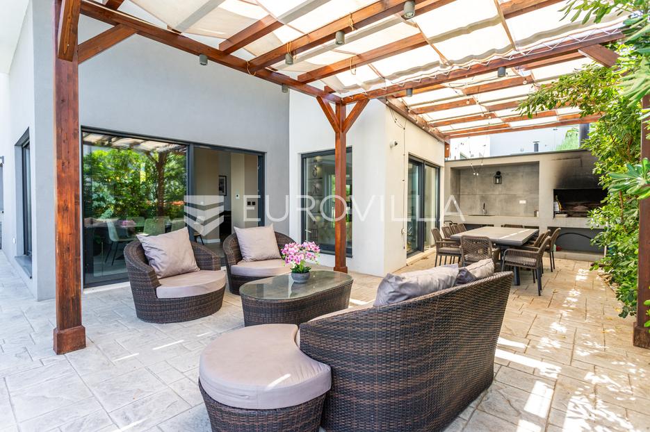 House For sale - Splitsko-dalmatinska Podstrana