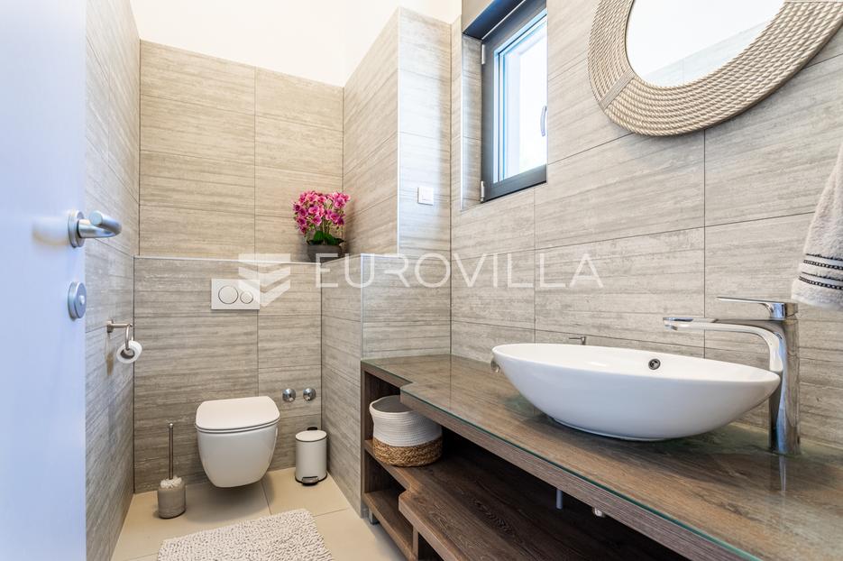 House For sale - Splitsko-dalmatinska Podstrana