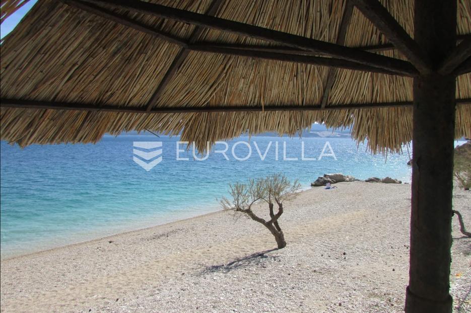 Zemljište Na prodaju -  Omiš