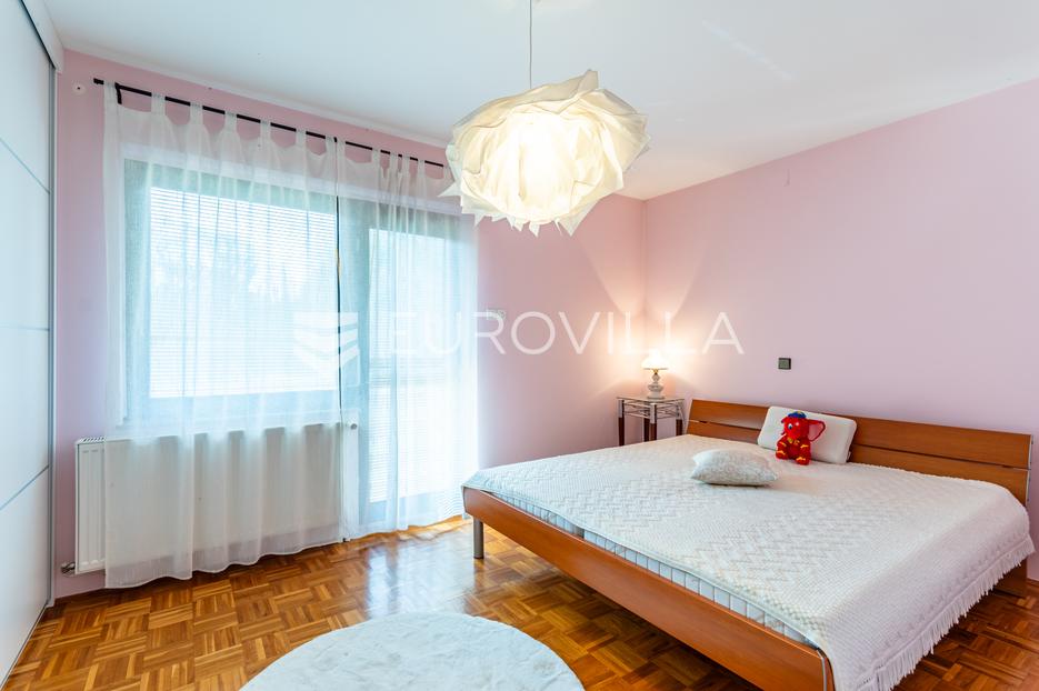 Maison À vendre -  Koprivnica