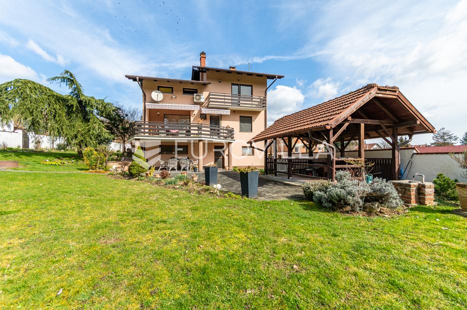 Maison À vendre -  Koprivnica