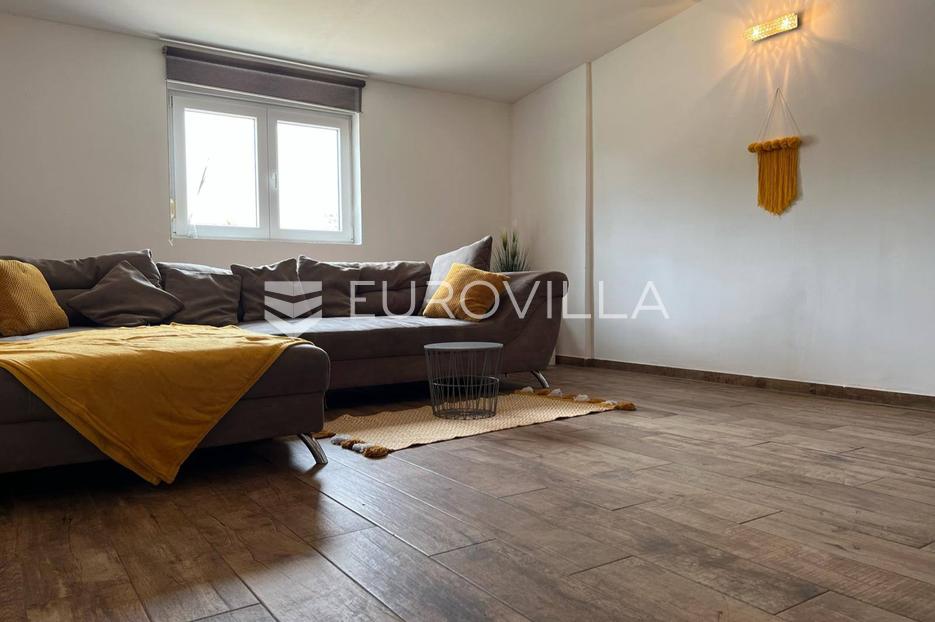 Haus Zu verkaufen -  Ližnjan