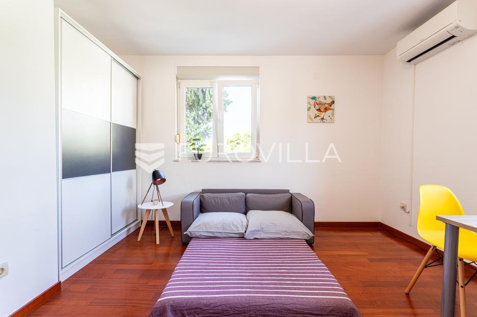 Flat For sale - Splitsko-dalmatinska Split - foto 1/7