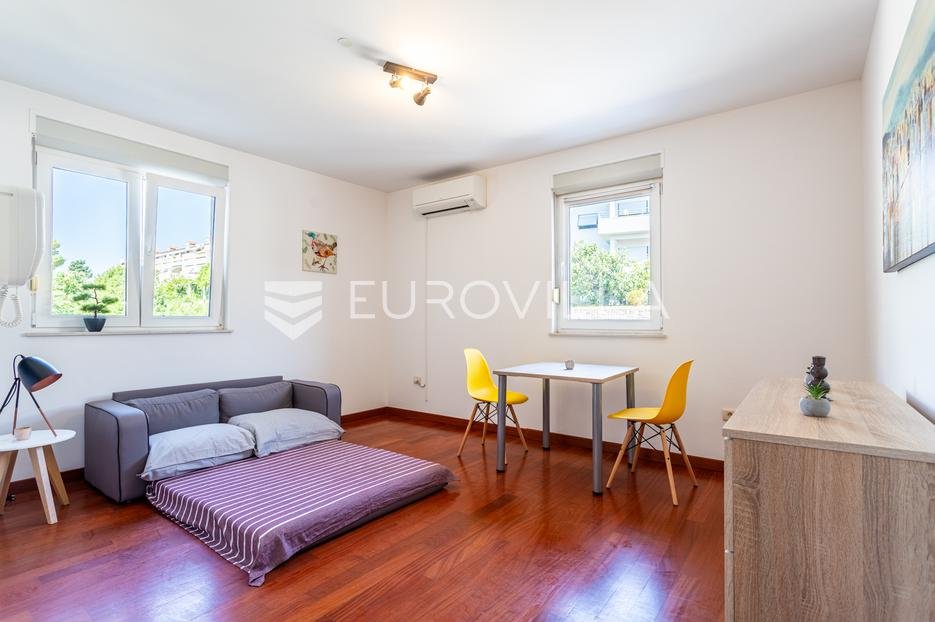Flat For sale - Splitsko-dalmatinska Split - foto 2/7