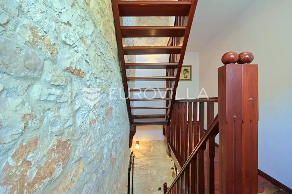 Kuća Na prodaju -  Poreč