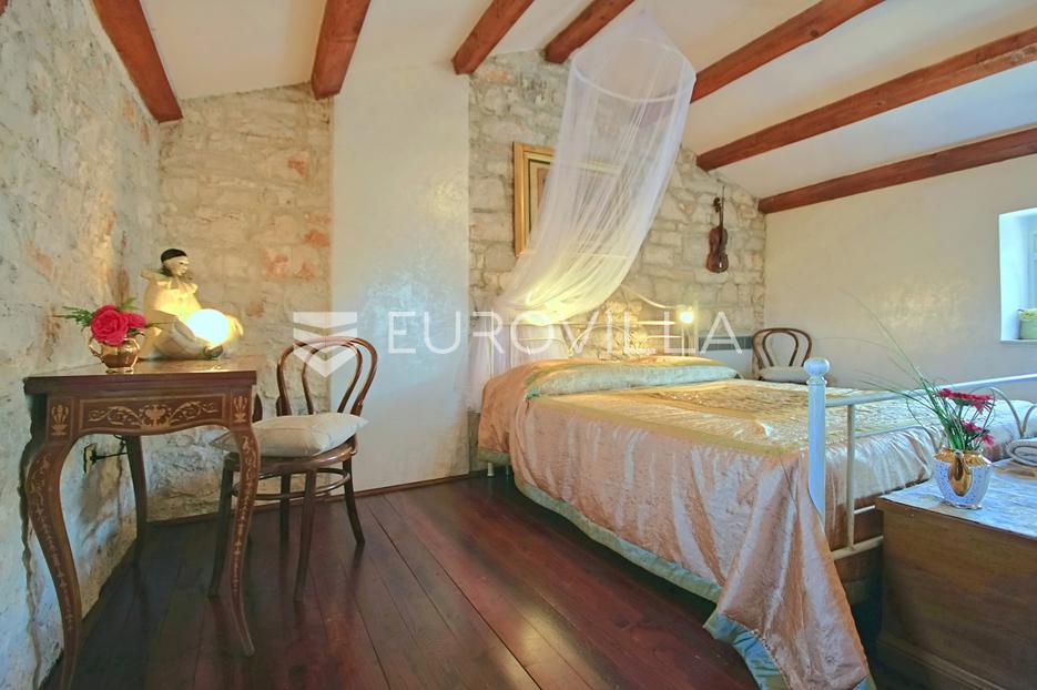 Kuća Na prodaju -  Poreč